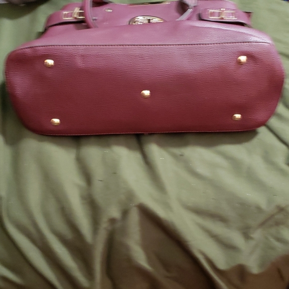 Red Gently Used Purse with Gold Accents - Picture 7 of 7